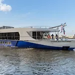 Baxter Hoare Hotel Ship II Duesseldorf