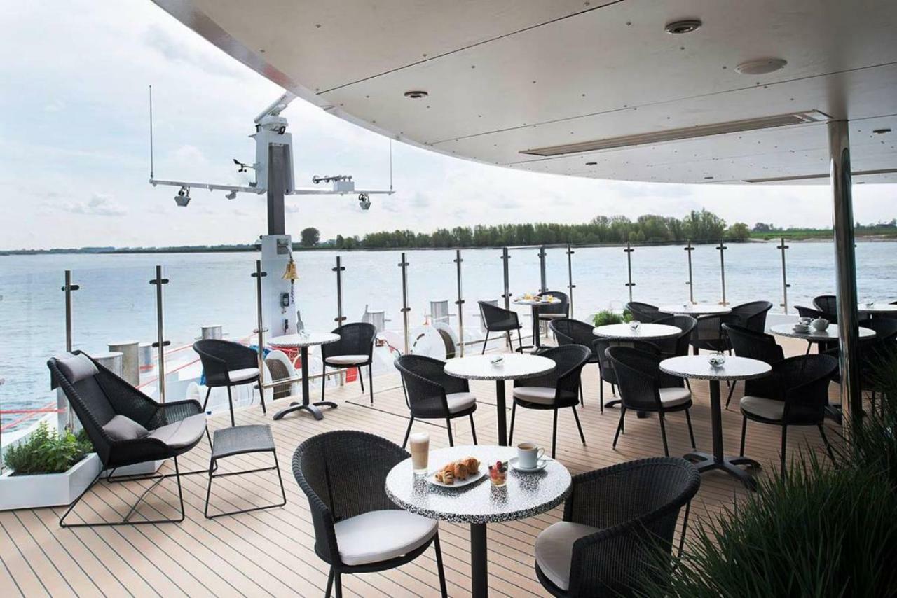 Baxter Hoare Ship Ii Düsseldorf